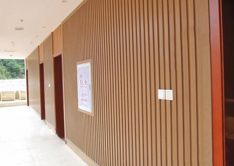 What are the installation methods for wooden plastic wall panels